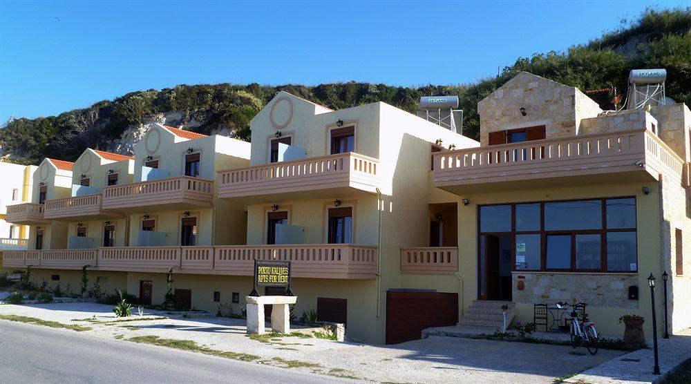 Porto Kalyves Seaside Aparthotel Exteriör bild